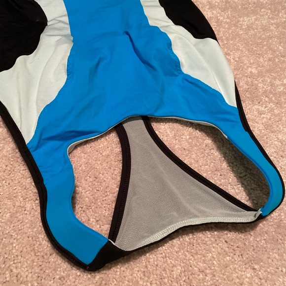 Lululemon Racerback Top - Picture 3 of 4